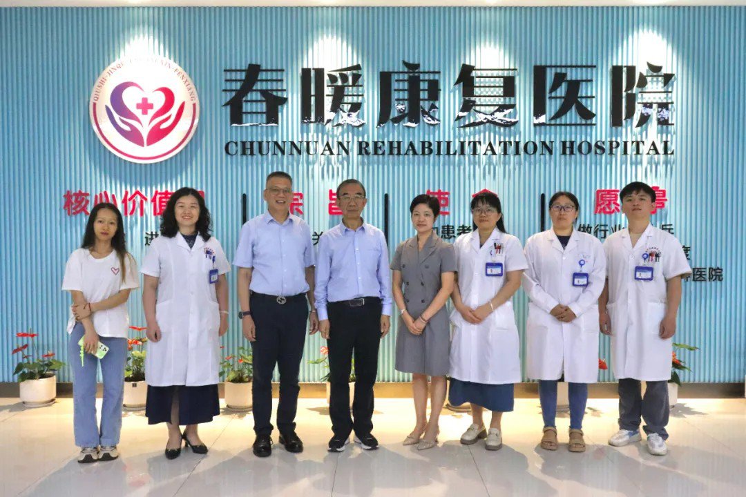 名医讲堂再启航｜我院儿童康复名医工作室刘振寰教授开展专题讲座